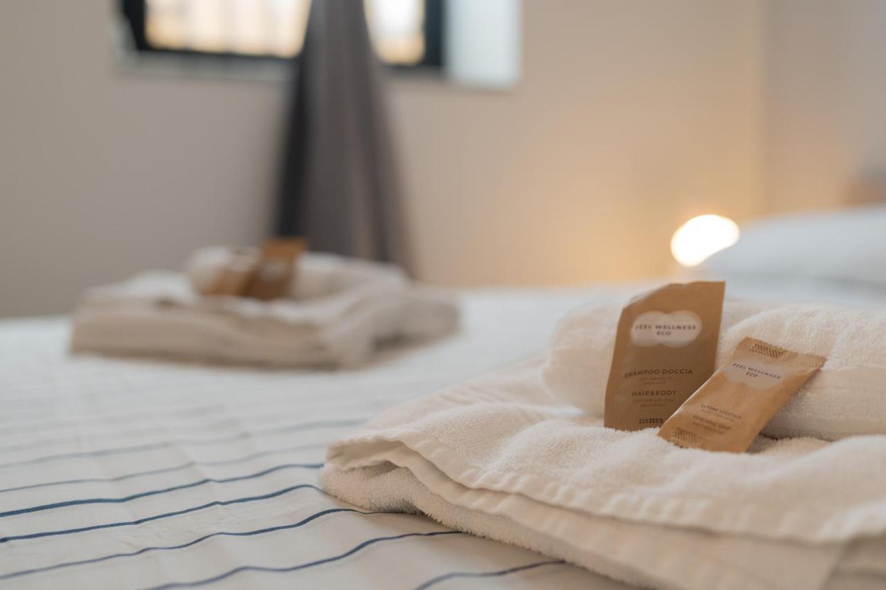 Cortile Dei Giusti - Combo Guesthouse Палермо Екстериор снимка