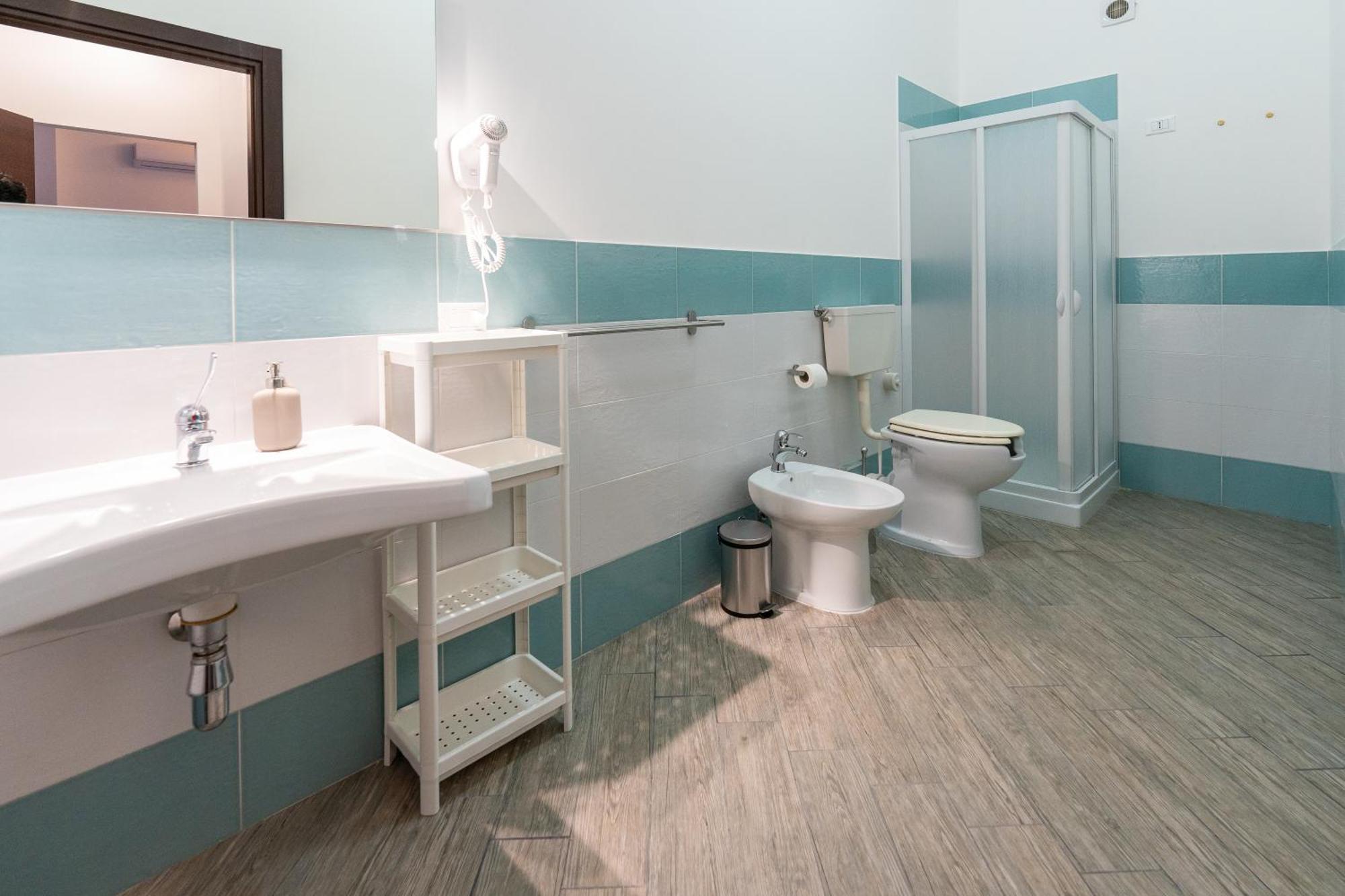 Cortile Dei Giusti - Combo Guesthouse Палермо Стая снимка